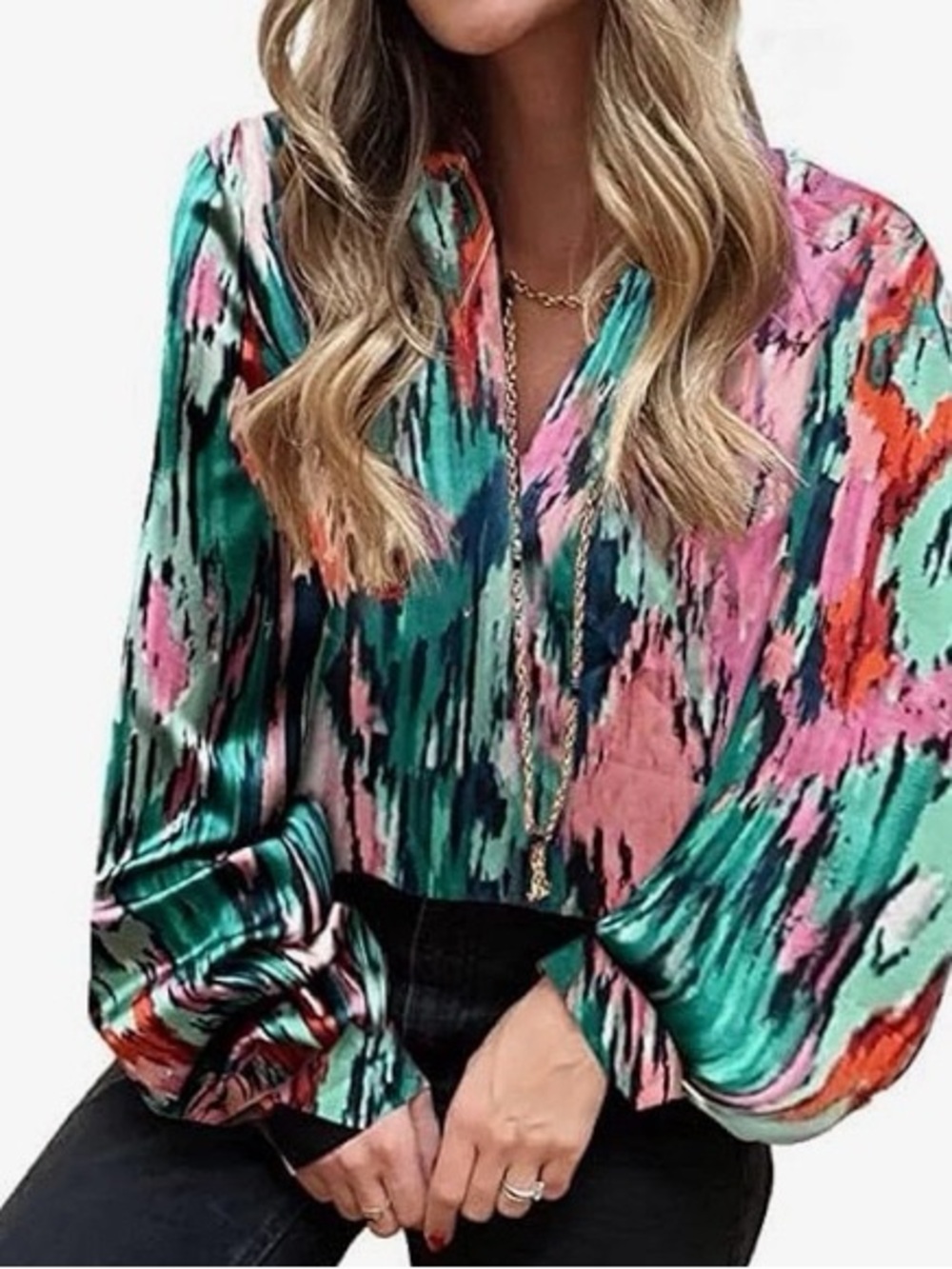 Dokotoo Abstract Print V-Neck Long Sleeve Blouse-NWOT